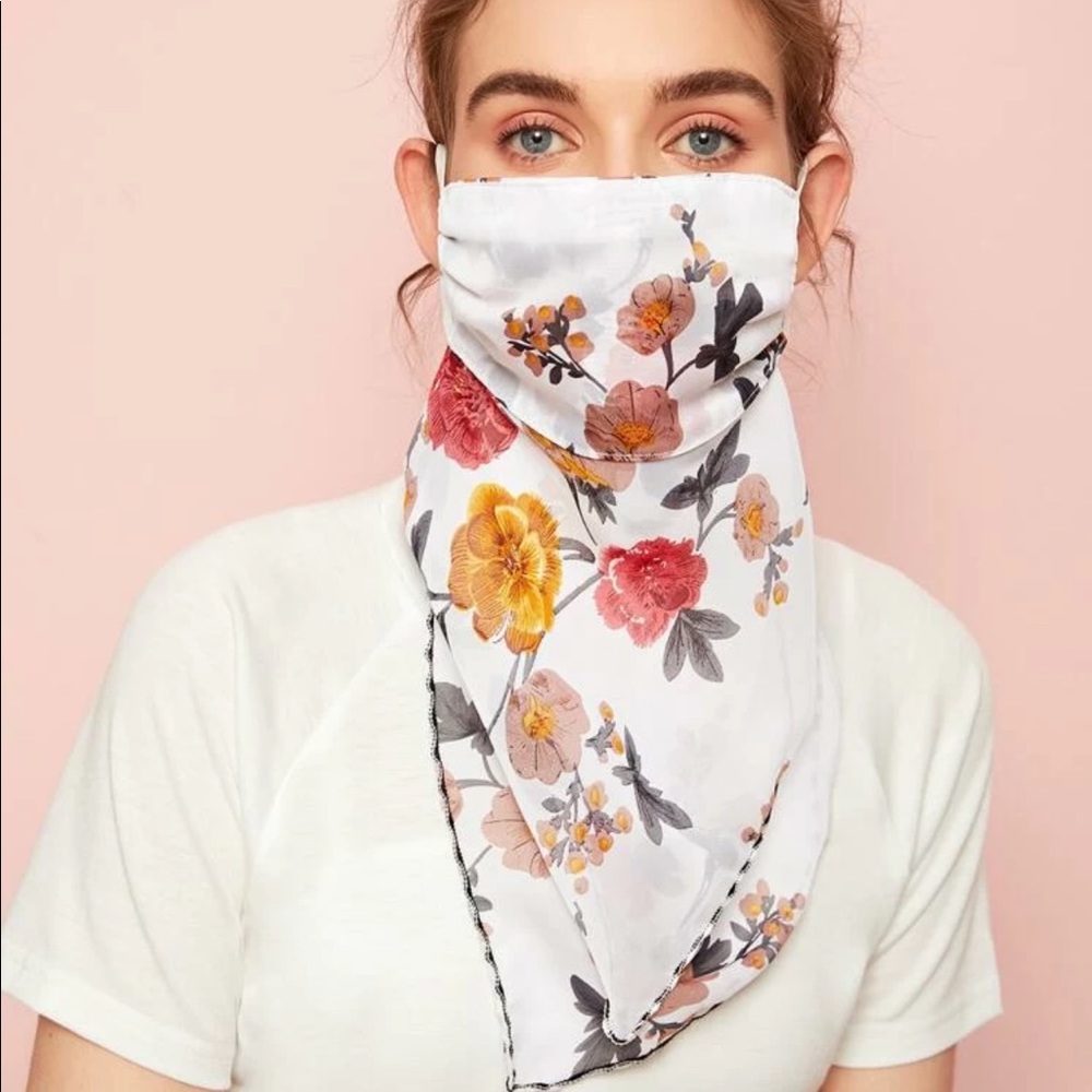 Face protection and scarf